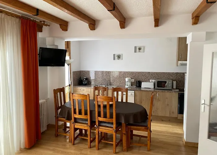 Apartaments Casa Vella Popaire